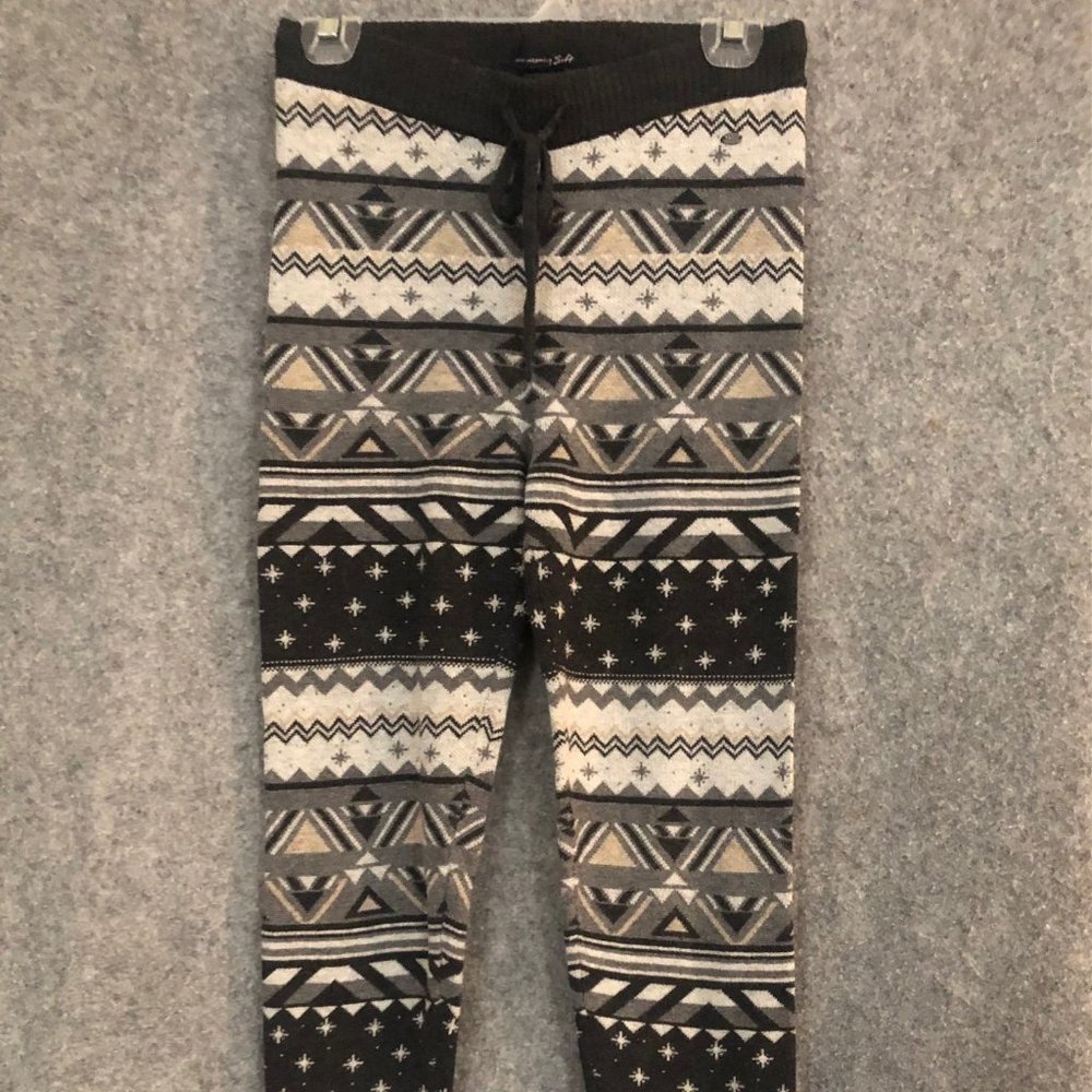 American Eagle Ahh-Mazingly Soft Sweater Leggings, Size XS